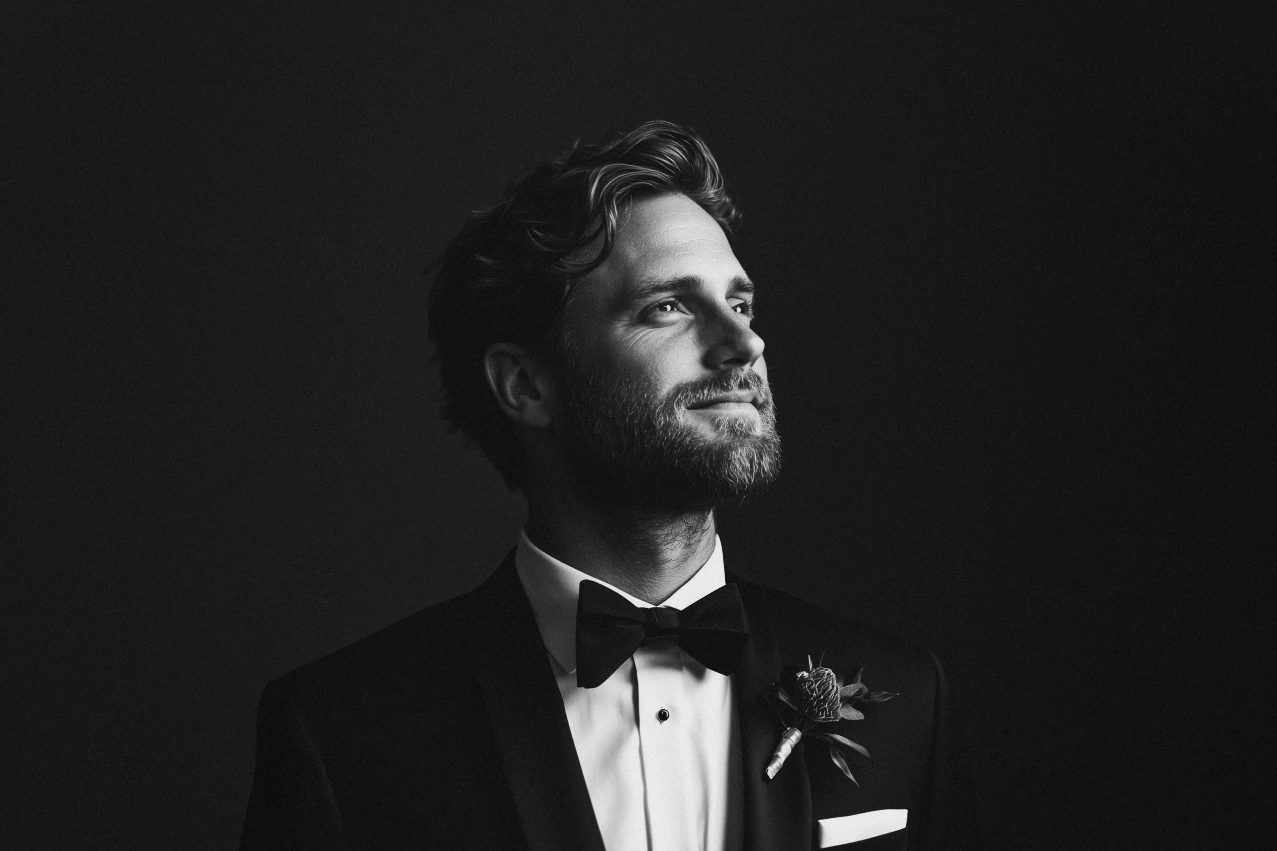 Cannes Image by notthoff La Biosthétique Friseur SW Mann Gluecklich Hochzeit kurze Frisur 160325